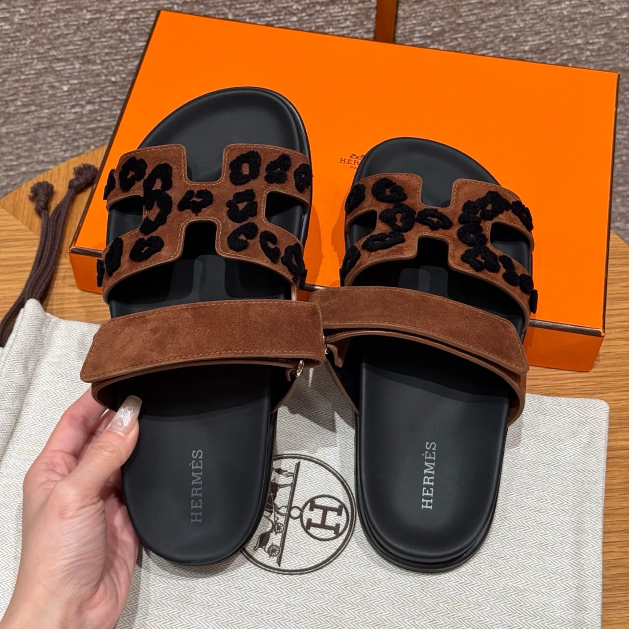 Sandales Chypre Hermès Bleu Marron Léopard