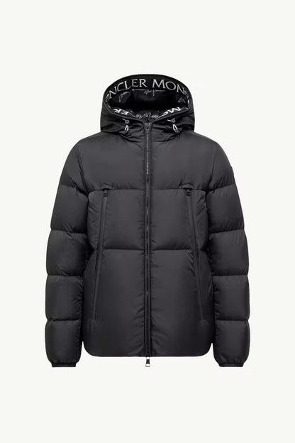Doudoune courte à capuche Montcla