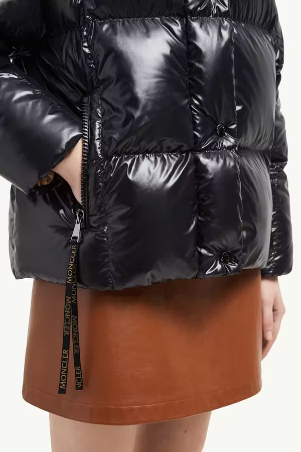 Doudoune courte à capuche Parana