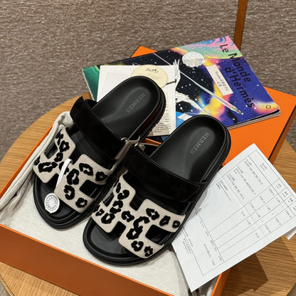 Sandales Chypre Hermès Blanc Léopard