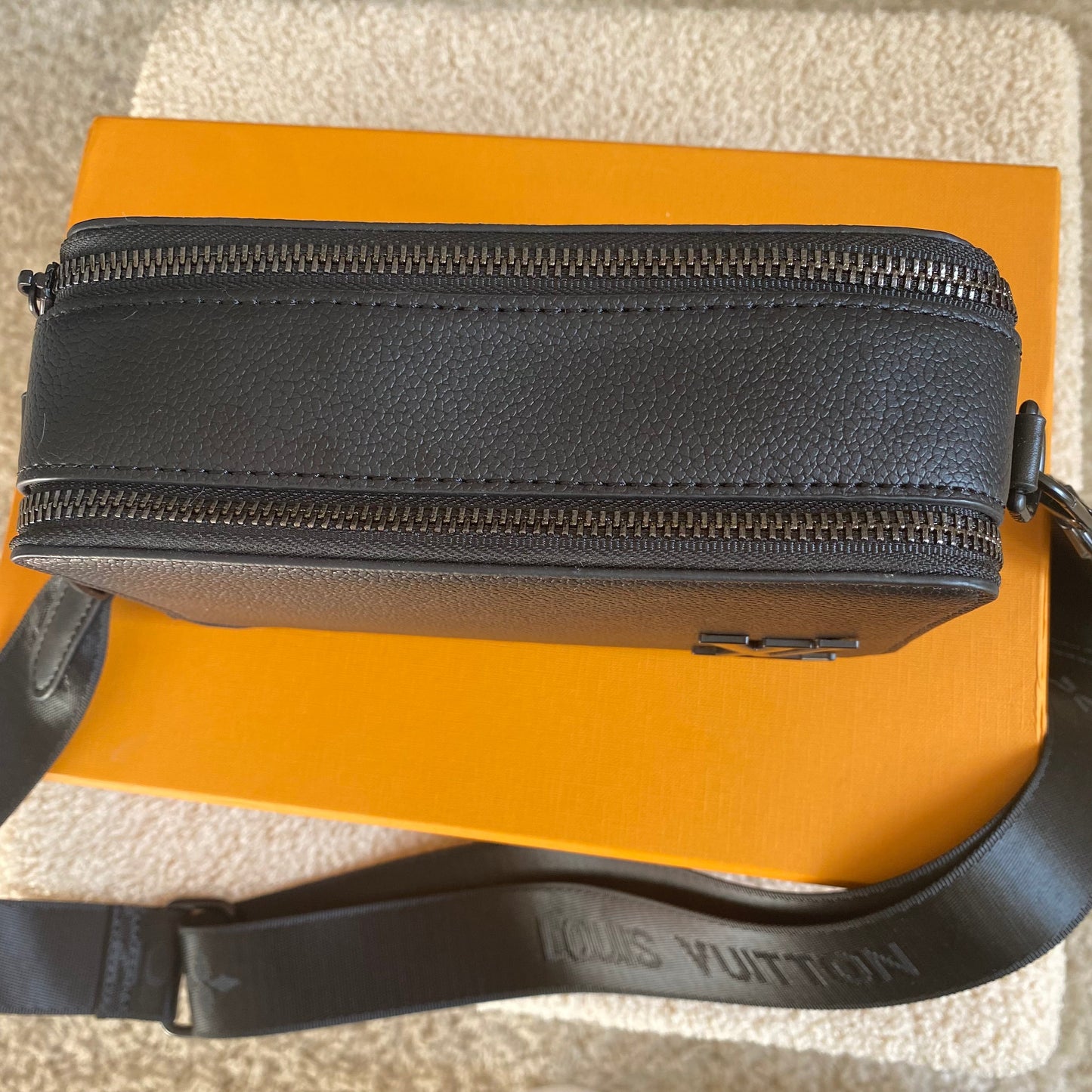 Sacoche Louis Vuitton