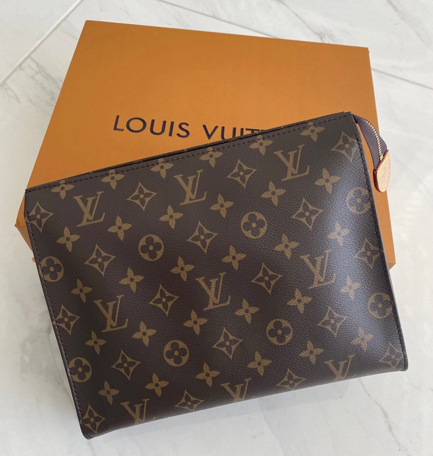 Pochette Louis Vuitton Marron